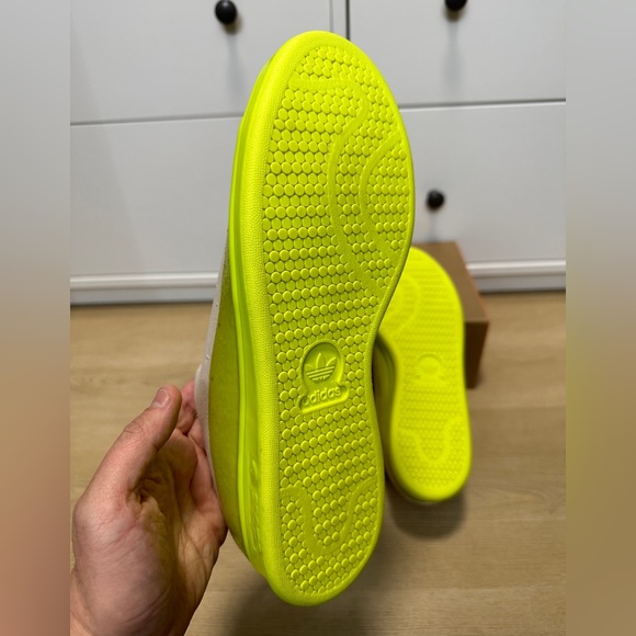 New, never worn sneakers. IVY PARK Stan Smith. 10 men, 11 women. True to size. - Picture 5 of 5